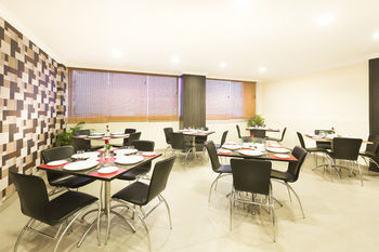 The Lotus Hotel, Venkatraman Street 3* Chennai