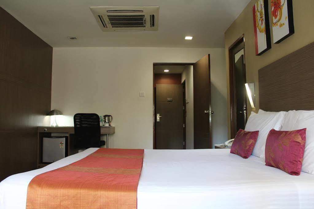 The Lotus Hotel, Venkatraman Street 3* Chennai