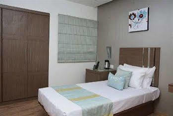 Aparthotel The Lotus Hotel, Venkatraman Street 3*